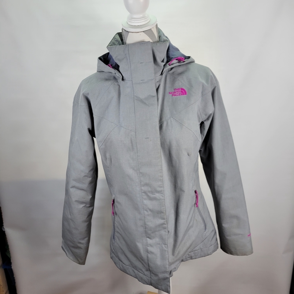 Womans The North Face HyVent Lightweight Jacket Gray/Pink size Small Hooded - Picture 6 of 16